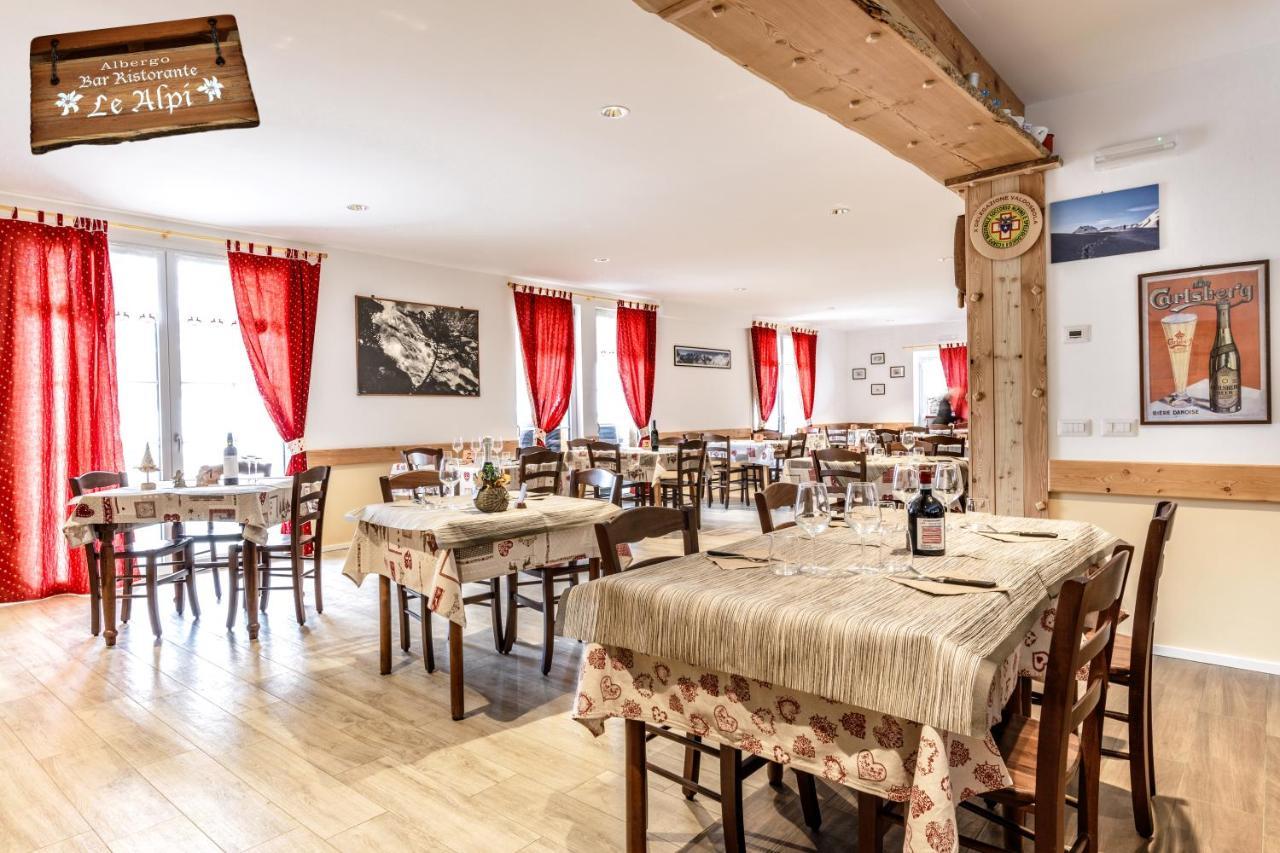 Albergo Ristorante Le Alpi La Frua 外观 照片